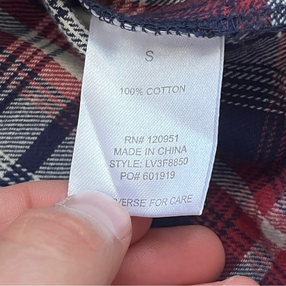 Olive & Oak 100% Cotton Flannel Plaid Button Down Shirt size Small - Picture 4 of 10